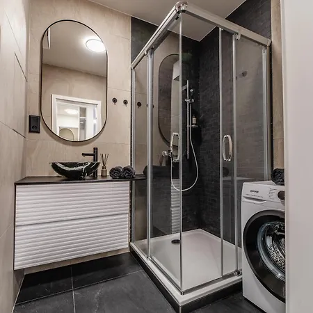 Apartment Zwirn Centre Apt,free Parking Business&pleasure Bratislava
