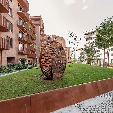 Zwirn City Centre Apt, 2 Parking Space, Business&Pleasure شقة