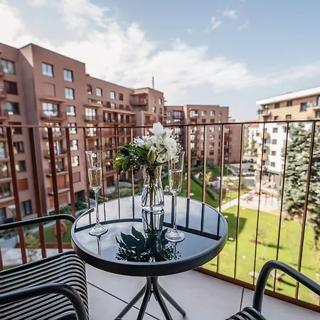 شقة Zwirn City Centre Apt, 2 Parking Space, Business&Pleasure براتسيلافا