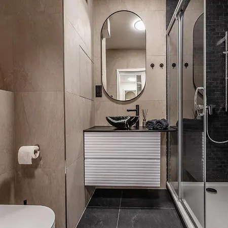 Zwirn Centre Apt, 2 Parking Space, Business&pleasure Appartamento Bratislava