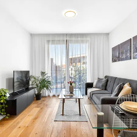 Zwirn Centre Apt, 2 Parking Space, Business&pleasure 公寓 *