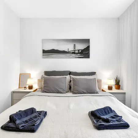 Zwirn Centre Apt, 2 Parking Space, Business&pleasure 公寓