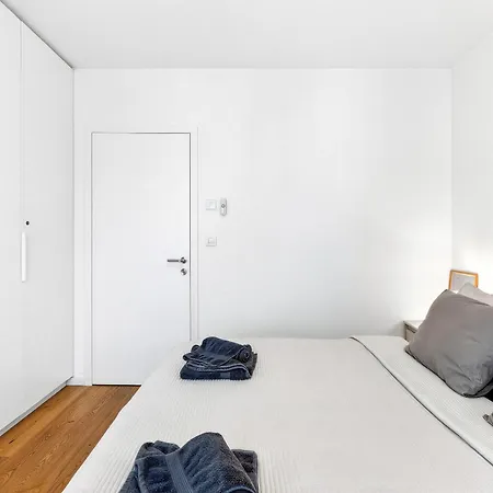 Zwirn Centre Apt, 2 Parking Space, Business&pleasure 公寓 *