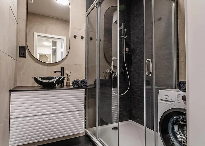 Apartment Zwirn Centre Apt, 2 Parking Space, Business&pleasure