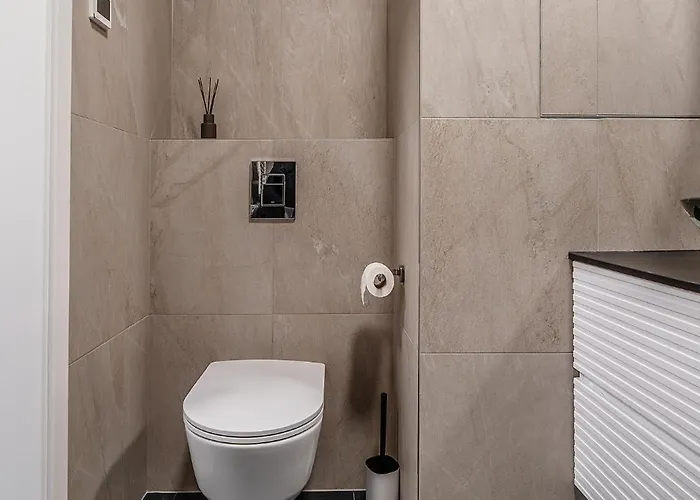 Zwirn Centre Apt, 2 Parking Space, Business&pleasure * Bratislava