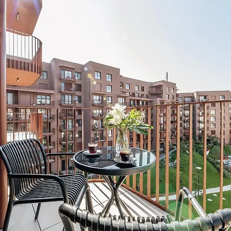 Διαμέρισμα Zwirn Centre Apt, 2 Parking Space, Business&pleasure *