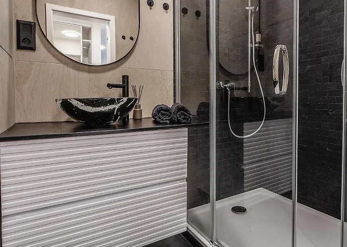 Lejlighed Zwirn Centre Apt, 2 Parking Space, Business&pleasure